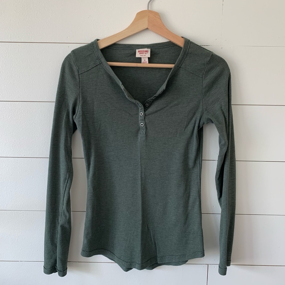 Mossimo Supplu Co ribbed shirt
